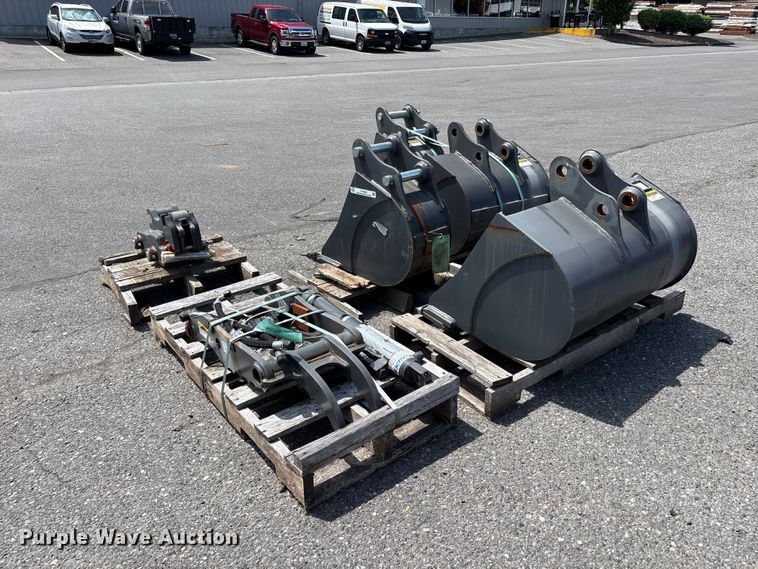 image for item ET0588 CNH Industrial CNH33.37 excavator attachments