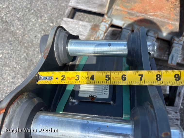 image for item ET0589 CNH Industrial CNH33.37 excavator attachments