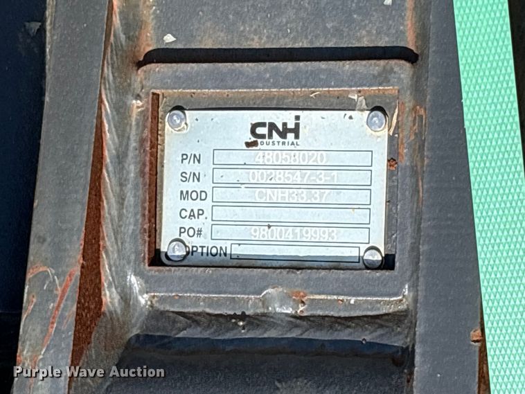 image for item ET0589 CNH Industrial CNH33.37 excavator attachments
