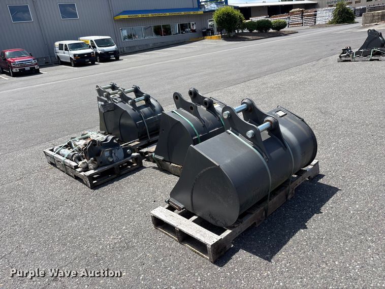 image for item ET0592 CNH Industrial CNH33.37 excavator attachments