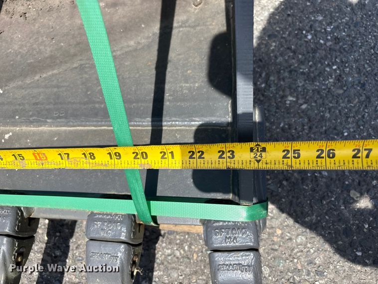 image for item ET0592 CNH Industrial CNH33.37 excavator attachments