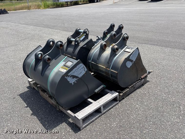 image for item ET0596 CNH Industrial CNH33.37 excavator attachments