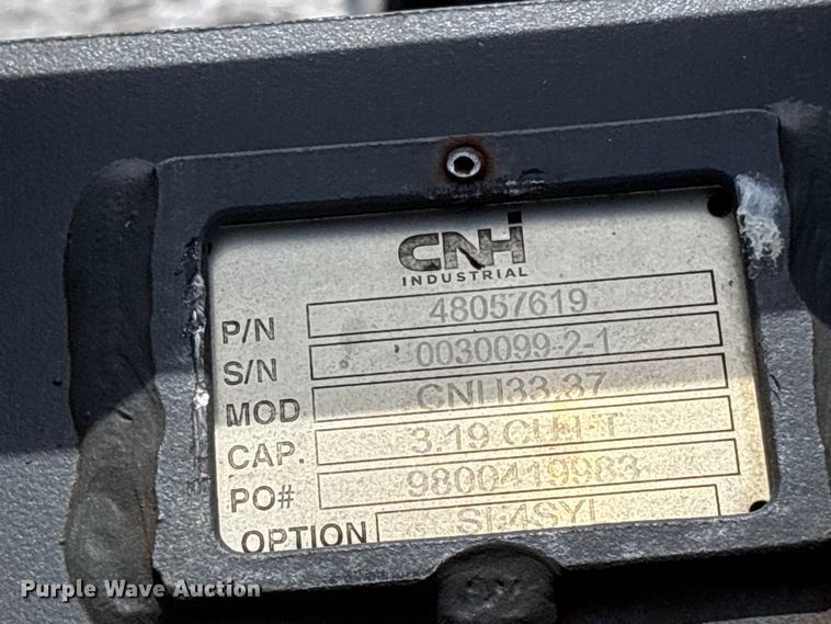 image for item ET0596 CNH Industrial CNH33.37 excavator attachments
