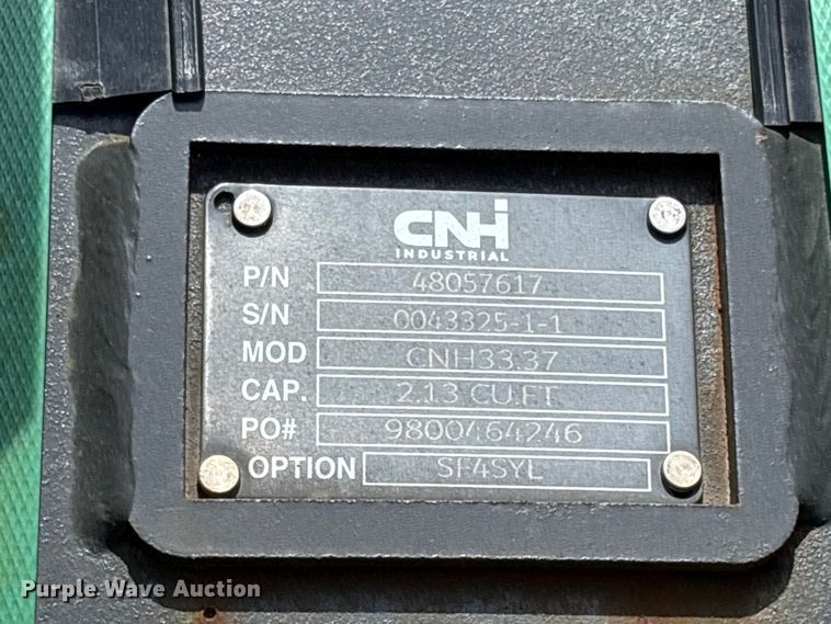 image for item ET0596 CNH Industrial CNH33.37 excavator attachments