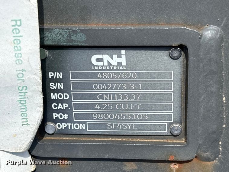 image for item ET0599 CNH Industrial CNH33.37 excavator attachments