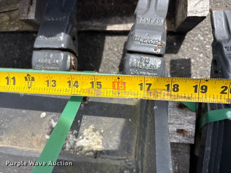 image for item ET0600 CNH Industrial CNH33.37 excavator attachments