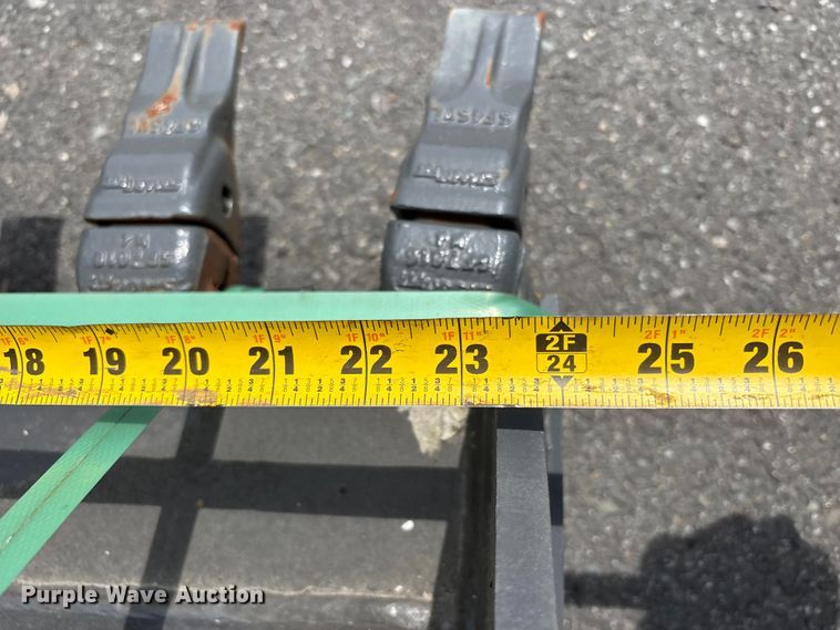 image for item ET0600 CNH Industrial CNH33.37 excavator attachments