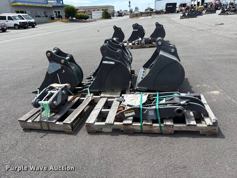 image for item ET0601 CNH Industrial CNH33.37 excavator attachments