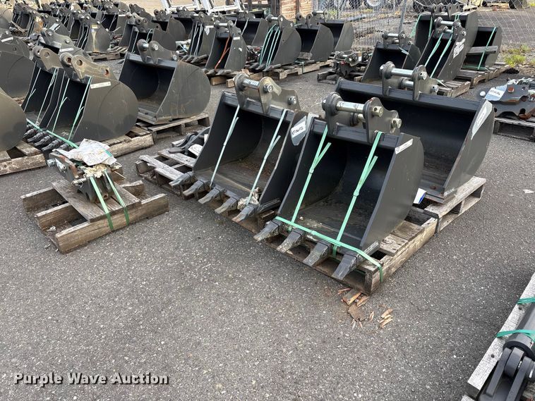 CNH Industrial excavator attachments