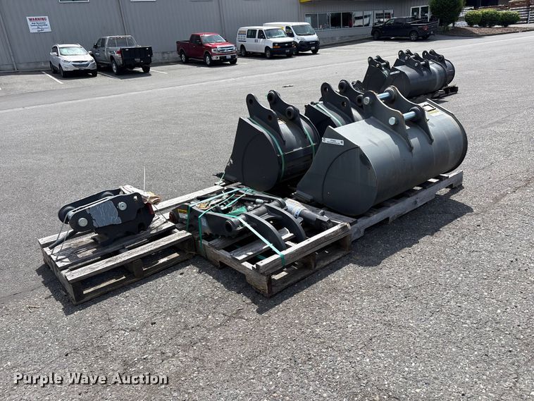image for item ET0603 CNH Industrial CNH33.37 excavator attachments