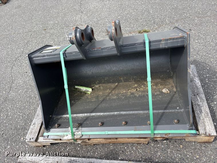 image for item ET0605 CNH Industrial CNH33.37 excavator attachments