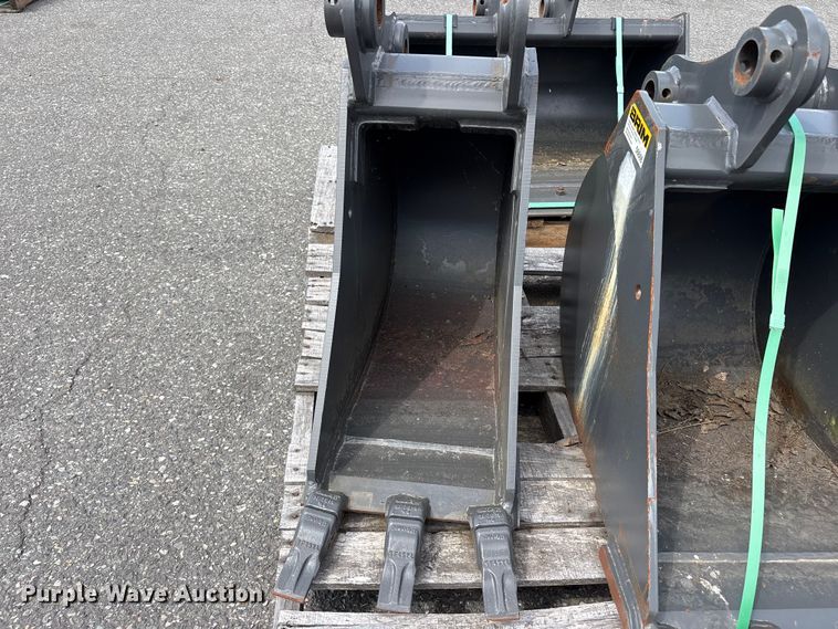 image for item ET0605 CNH Industrial CNH33.37 excavator attachments