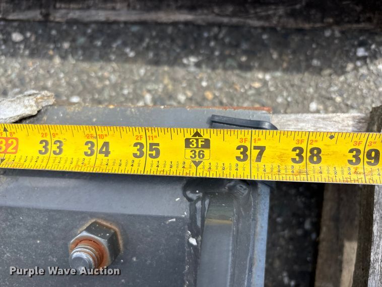 image for item ET0605 CNH Industrial CNH33.37 excavator attachments