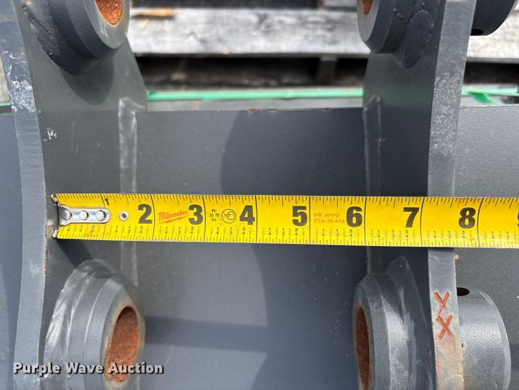 image for item ET0605 CNH Industrial CNH33.37 excavator attachments