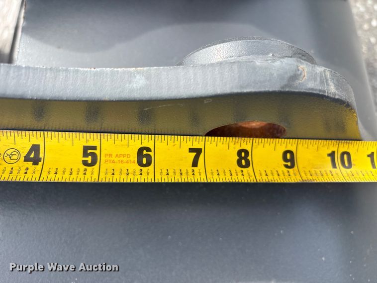 image for item ET0605 CNH Industrial CNH33.37 excavator attachments