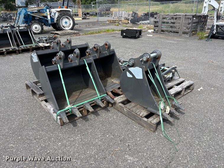 image for item ET0607 CNH Industrial CNH33.37 excavator attachments