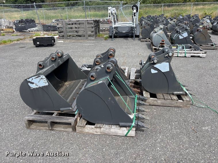 image for item ET0607 CNH Industrial CNH33.37 excavator attachments