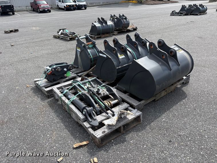 image for item ET0607 CNH Industrial CNH33.37 excavator attachments