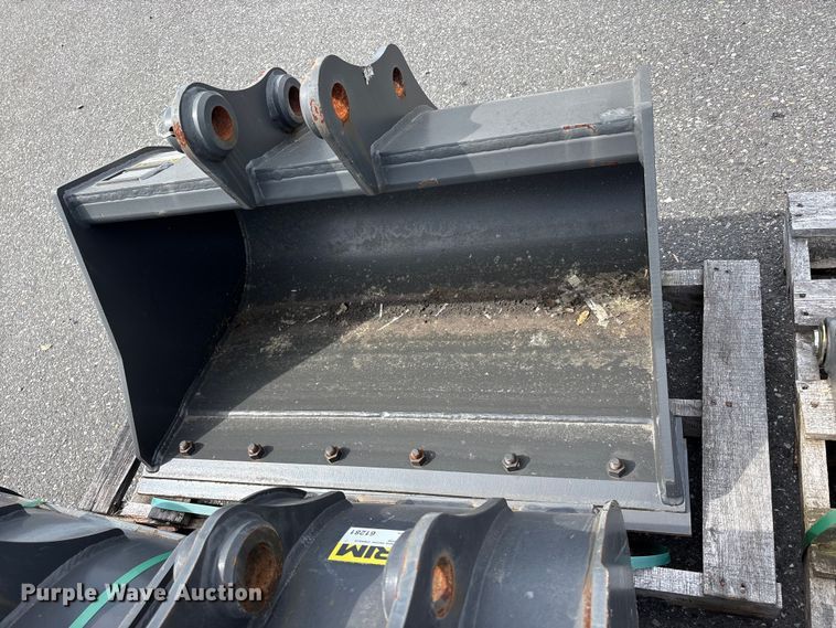 image for item ET0607 CNH Industrial CNH33.37 excavator attachments