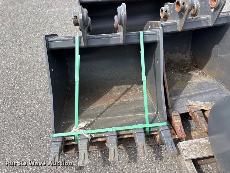 image for item ET0607 CNH Industrial CNH33.37 excavator attachments
