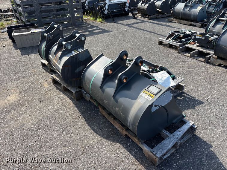 image for item ET0608 CNH Industrial CNH33.37 excavator attachments