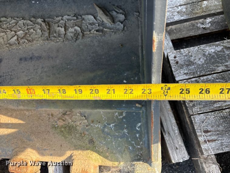 image for item ET0608 CNH Industrial CNH33.37 excavator attachments