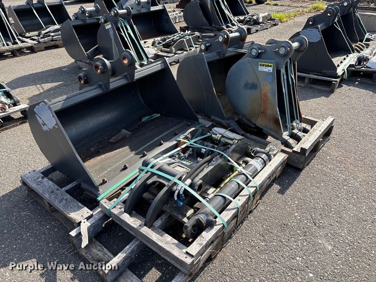 image for item ET0609 CNH Industrial CNH33.37 excavator attachments