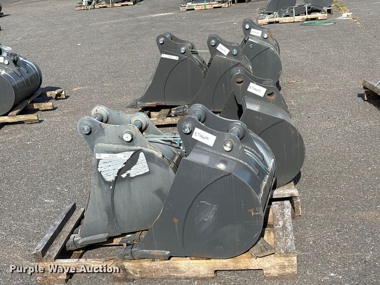 image for item ET0609 CNH Industrial CNH33.37 excavator attachments