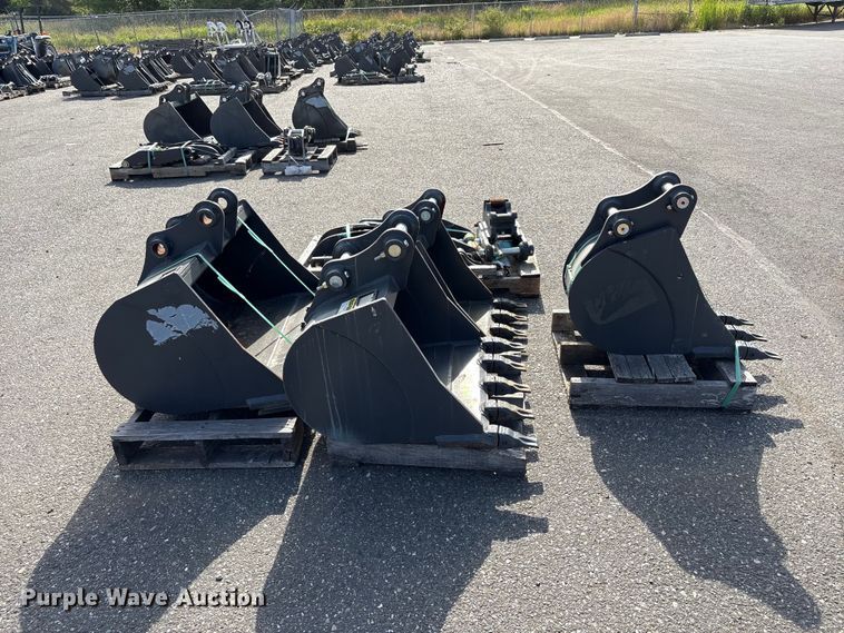 image for item ET0612 CNH Industrial CNH33.37 excavator attachments