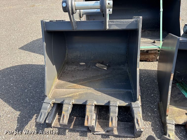 image for item ET0612 CNH Industrial CNH33.37 excavator attachments