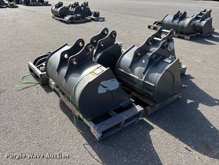image for item ET0613 CNH Industrial CNH33.37 excavator attachments