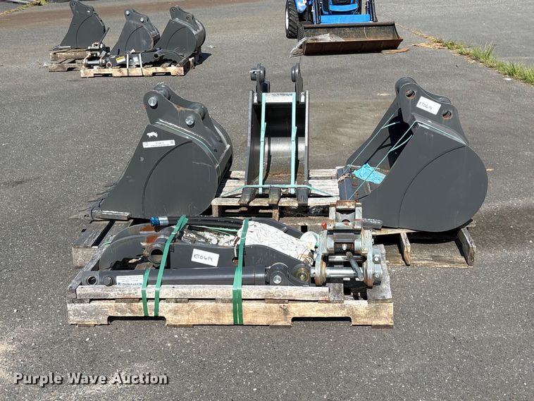 image for item ET0614 CNH Industrial CNH33.37 excavator attachments