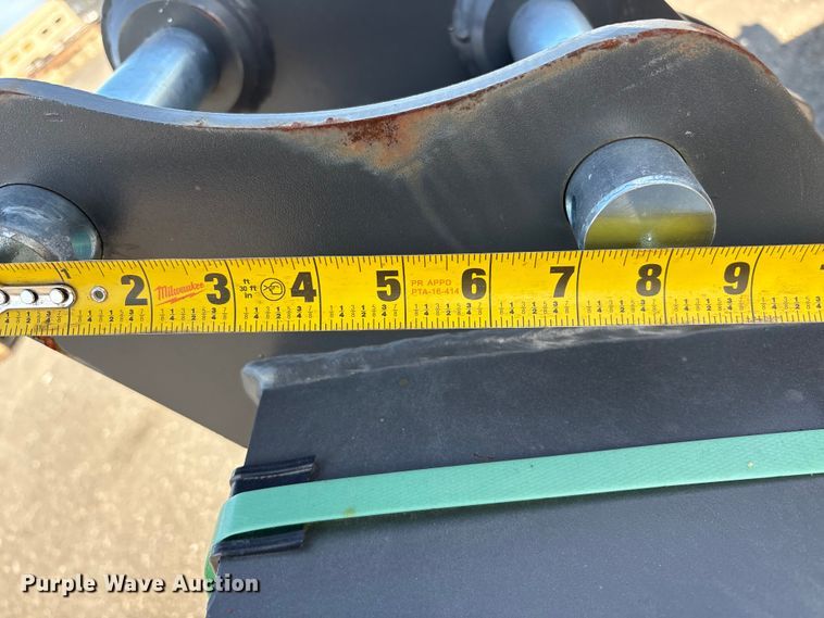 image for item ET0614 CNH Industrial CNH33.37 excavator attachments