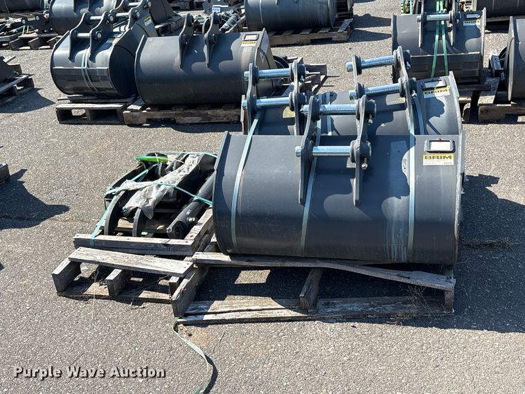 image for item ET0616 CNH Industrial CNH33.37 excavator attachments