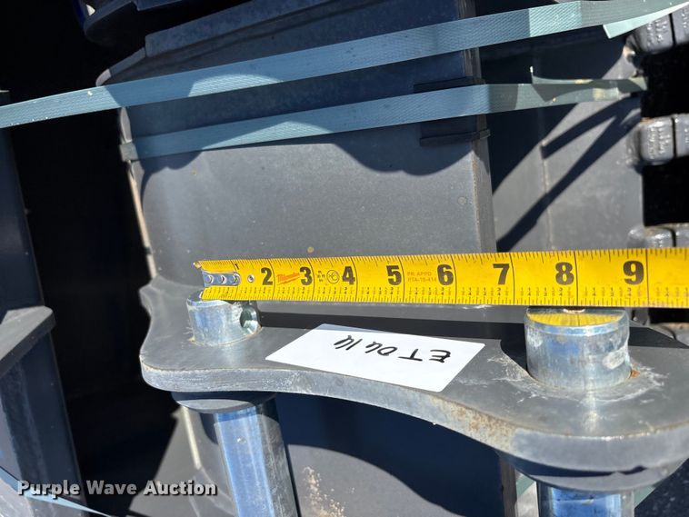 image for item ET0616 CNH Industrial CNH33.37 excavator attachments