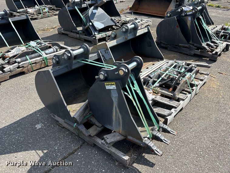 image for item ET0617 CNH Industrial CNH33.37 excavator attachments