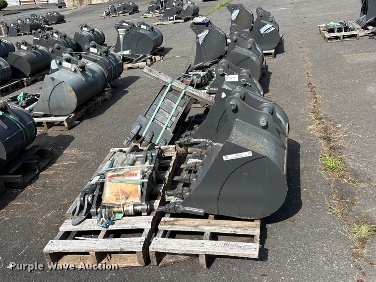 image for item ET0619 CNH Industrial CNH33.37 excavator attachments