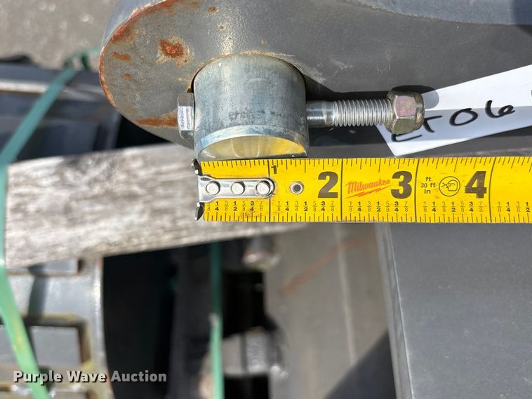 image for item ET0619 CNH Industrial CNH33.37 excavator attachments