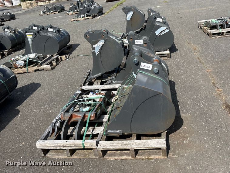 image for item ET0620 CNH Industrial CNH33.37 excavator attachments