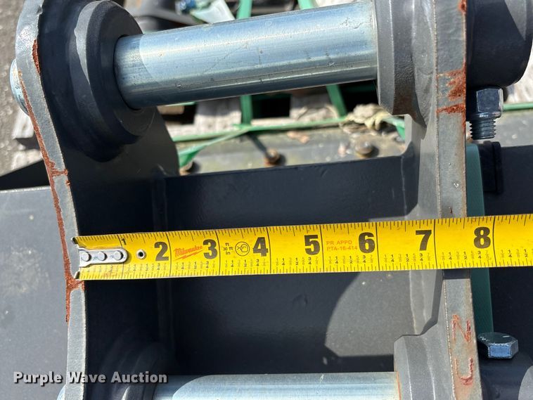 image for item ET0620 CNH Industrial CNH33.37 excavator attachments