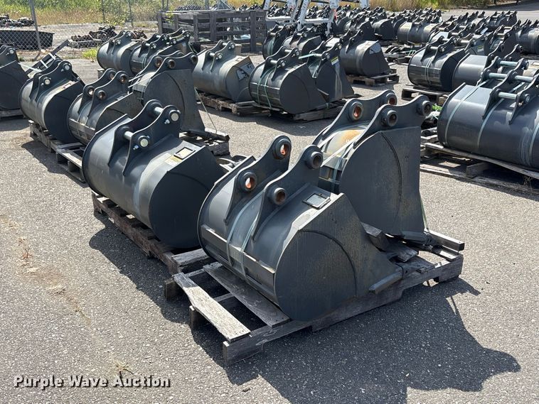 image for item ET0621 CNH Industrial CNH33.37 excavator attachments