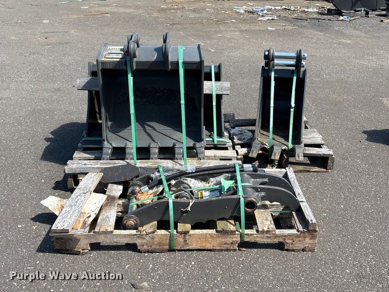 image for item ET0623 CNH Industrial CNH33.37 excavator attachments
