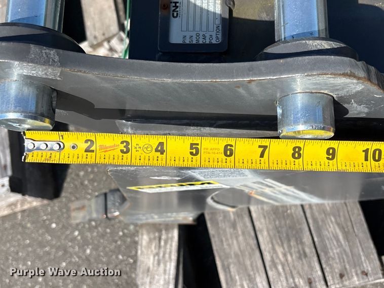 image for item ET0623 CNH Industrial CNH33.37 excavator attachments
