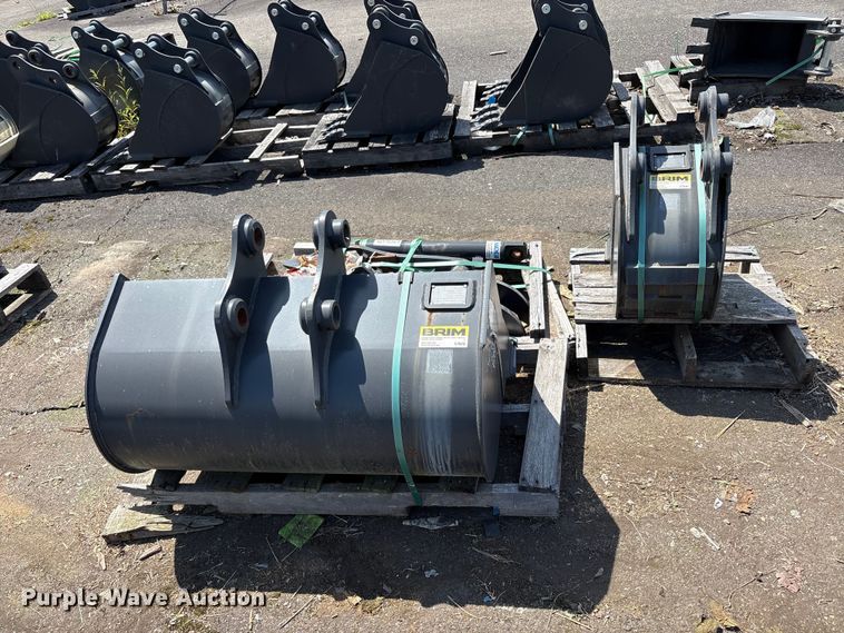 image for item ET0628 CNH Industrial CNH33.37 excavator attachments