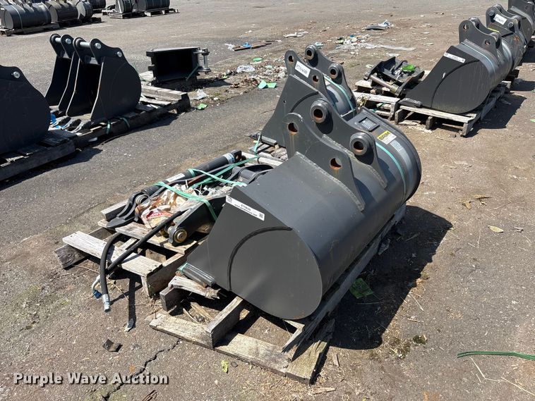 image for item ET0628 CNH Industrial CNH33.37 excavator attachments