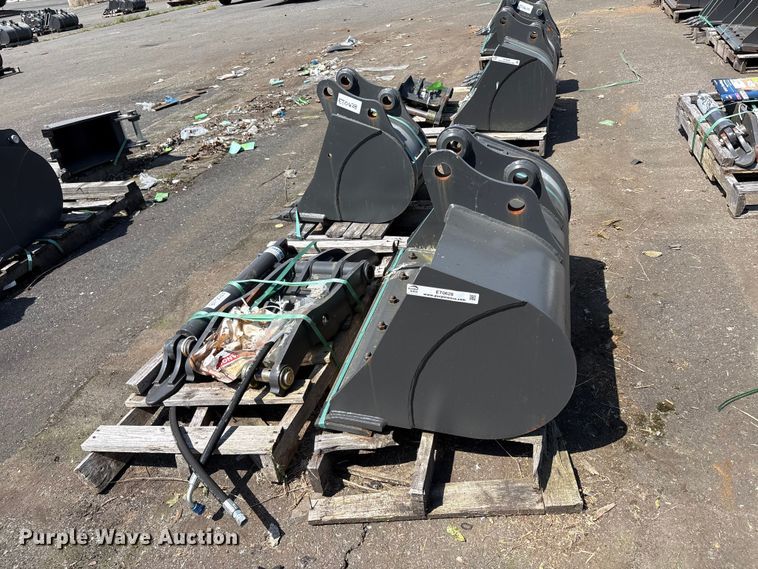 image for item ET0628 CNH Industrial CNH33.37 excavator attachments