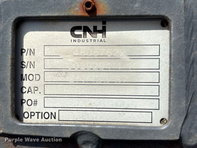 image for item ET0632 (2) CNH Industrial CNH33.37 excavator buckets