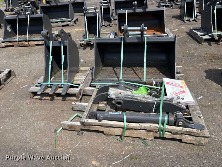 image for item ET0634 CNH Industrial CNH33.37 excavator attachments