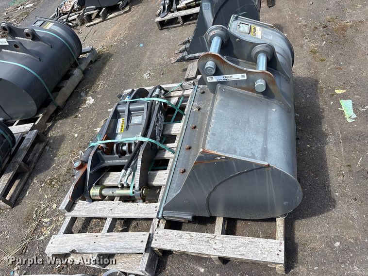 image for item ET0635 CNH Industrial CNH33.37 excavator attachments