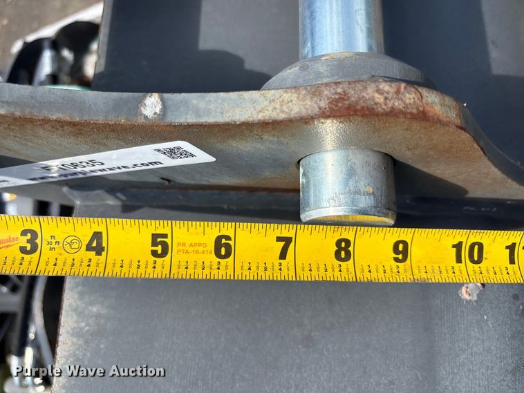 image for item ET0635 CNH Industrial CNH33.37 excavator attachments